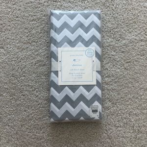 NWT- Pottery Barn Baby-organic chevron crib sheet